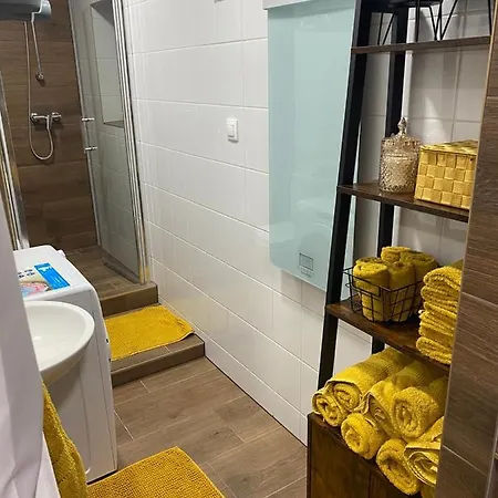 Chalupa Oslany Oslany