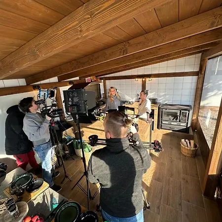 Chalupa Oslany منزل ريفي Oslany