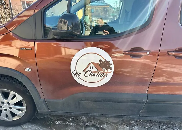 Chalupa Oslany * Oslany